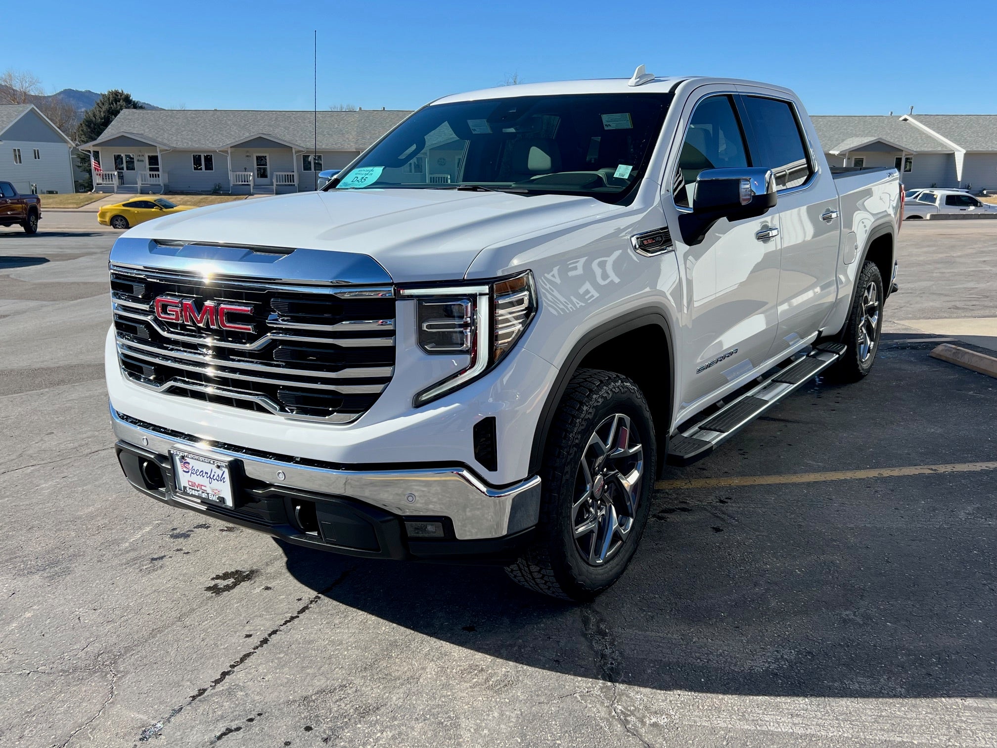 2026 GMC Sierra 1500 SLT