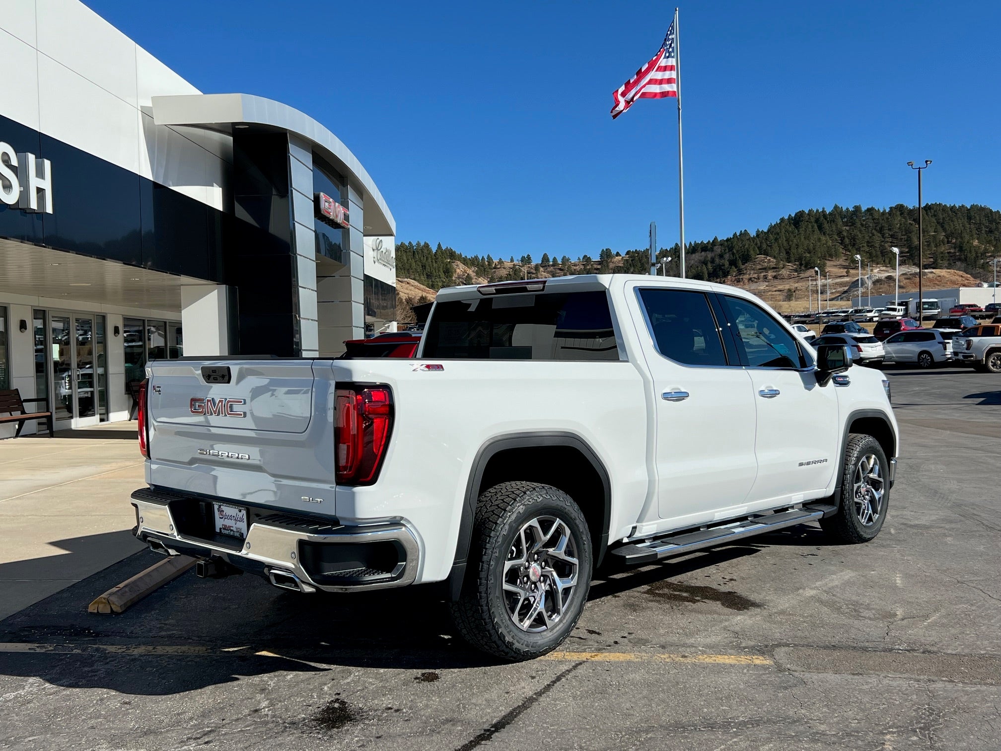 2026 GMC Sierra 1500 SLT