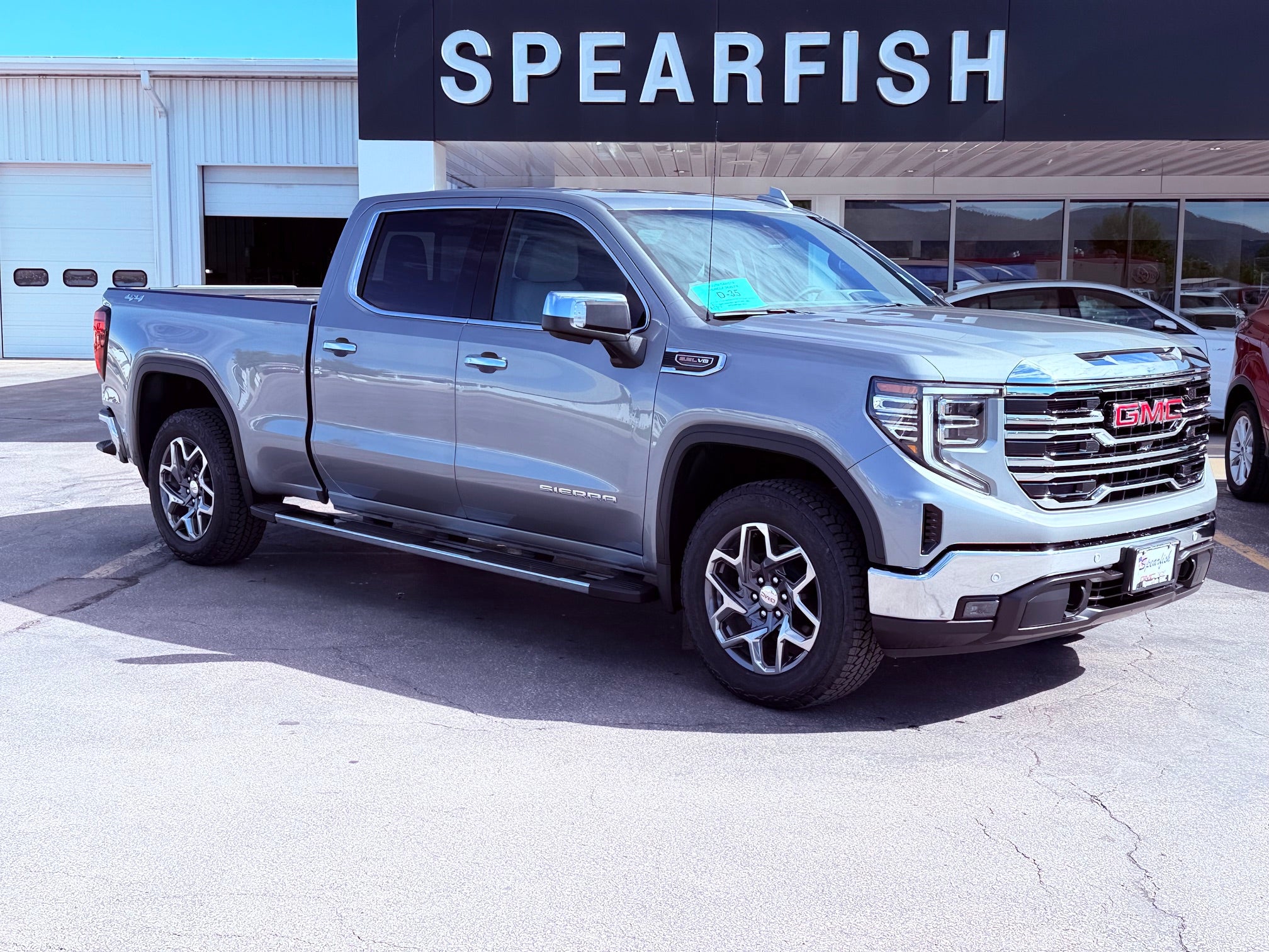 2026 GMC Sierra 1500 SLT