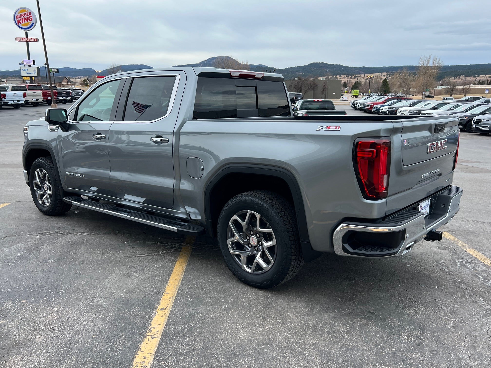 2026 GMC Sierra 1500 SLT