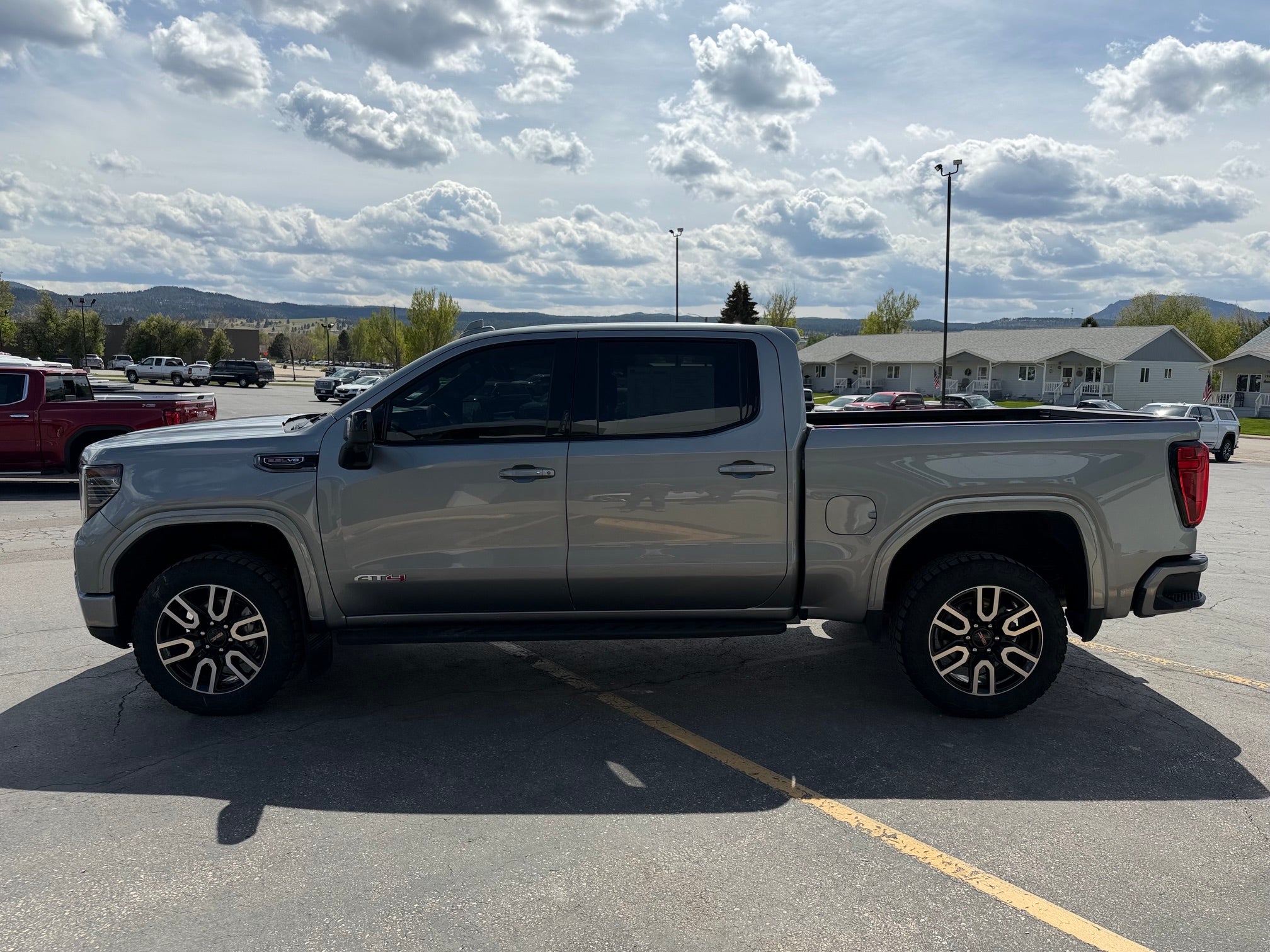 2025 GMC Sierra 1500 AT4