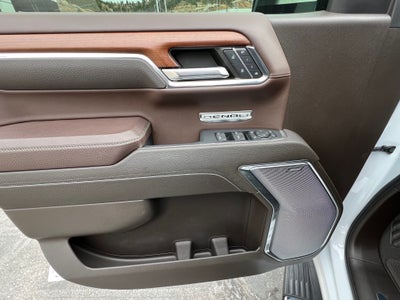 2023 GMC Sierra 1500 Crew Cab Short Box 4-Wheel Drive Denali