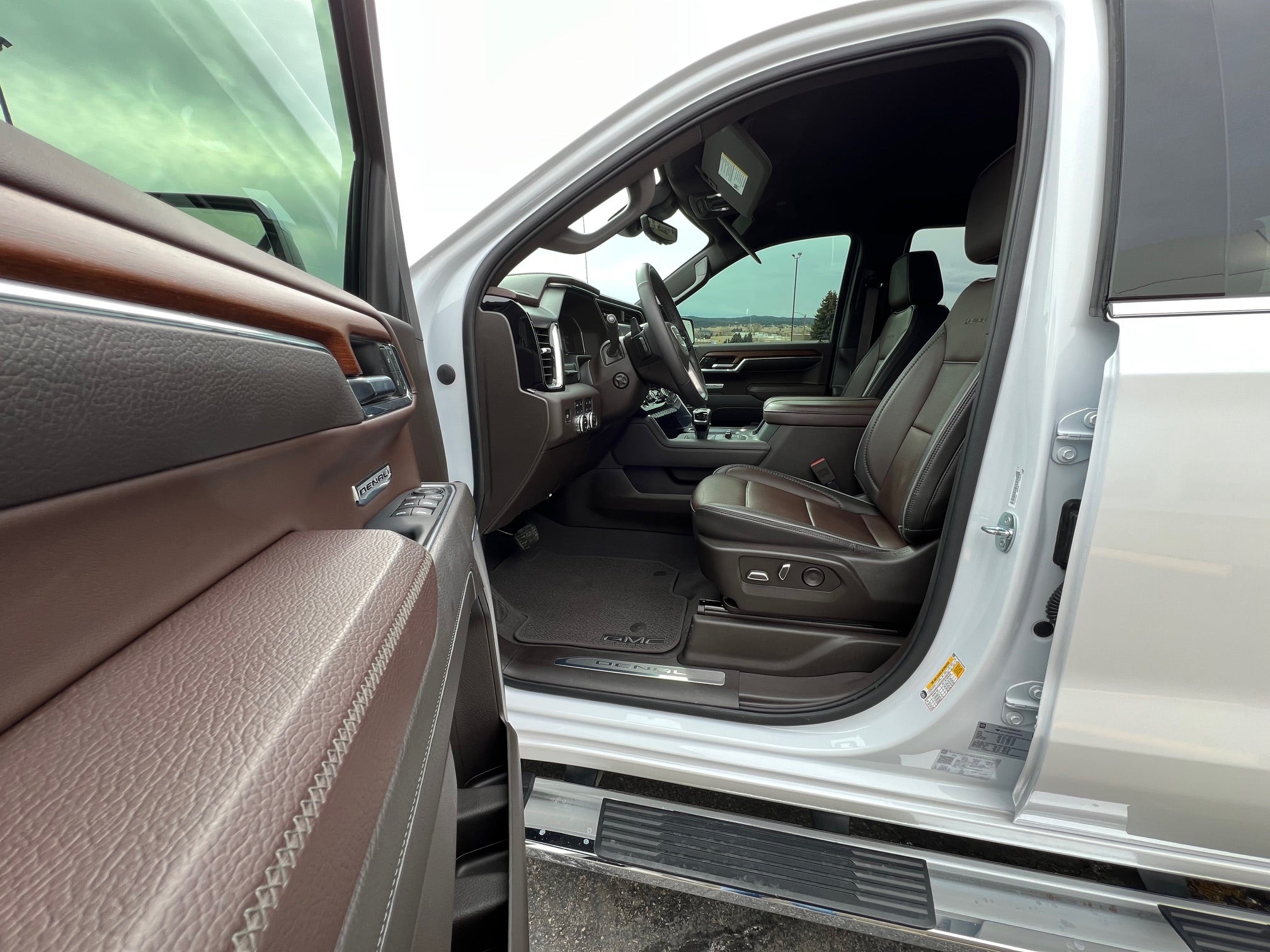 2023 GMC Sierra 1500 Crew Cab Short Box 4-Wheel Drive Denali