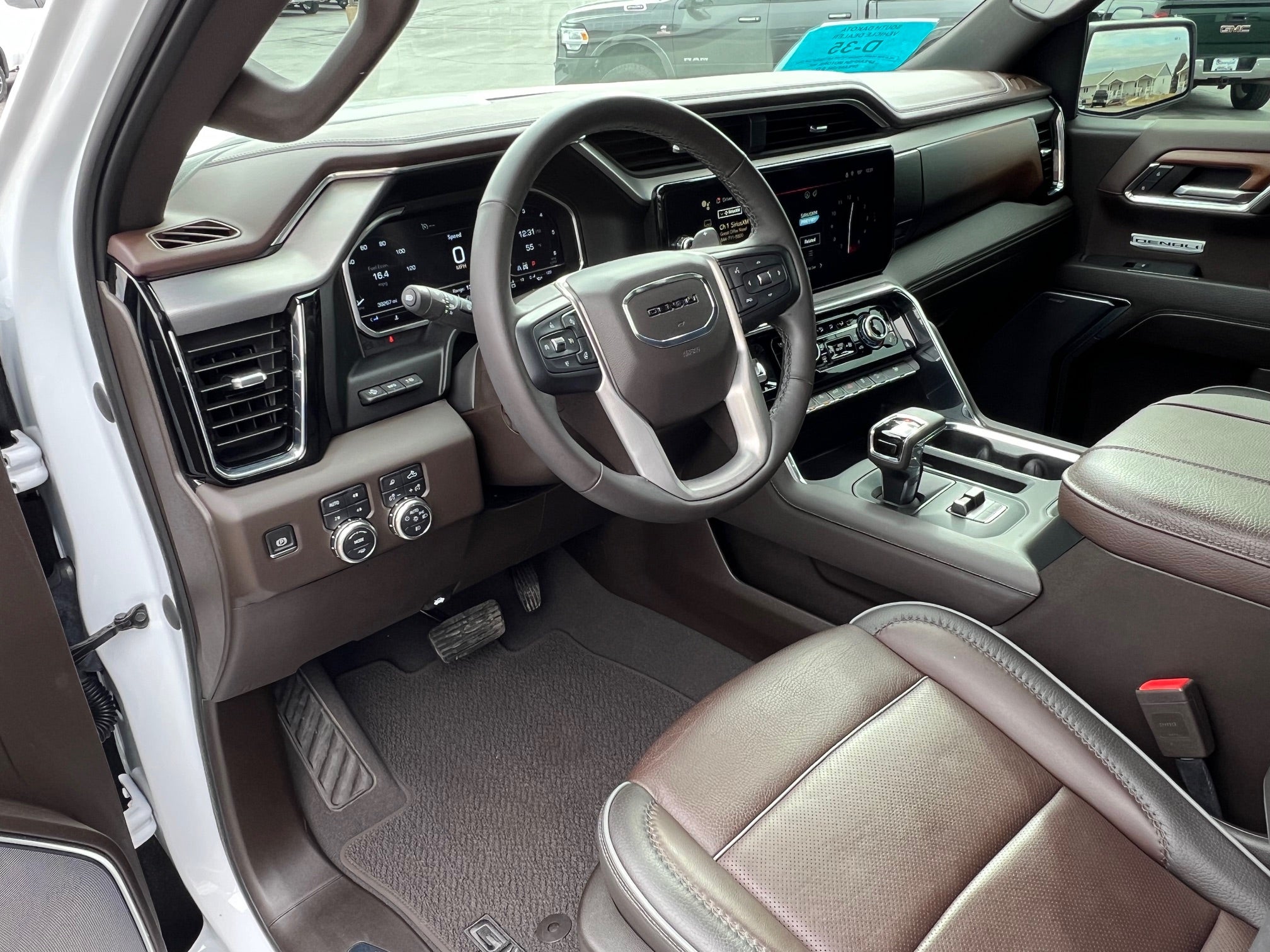 2023 GMC Sierra 1500 Crew Cab Short Box 4-Wheel Drive Denali