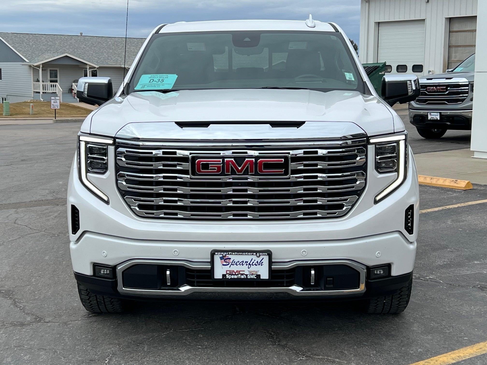 2023 GMC Sierra 1500 Crew Cab Short Box 4-Wheel Drive Denali