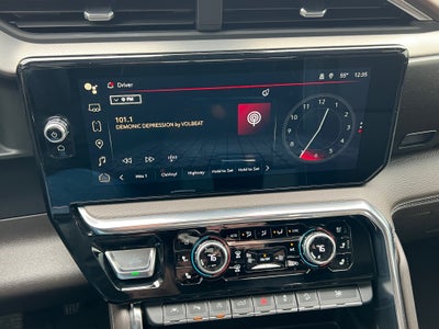 2023 GMC Sierra 1500 Crew Cab Short Box 4-Wheel Drive Denali