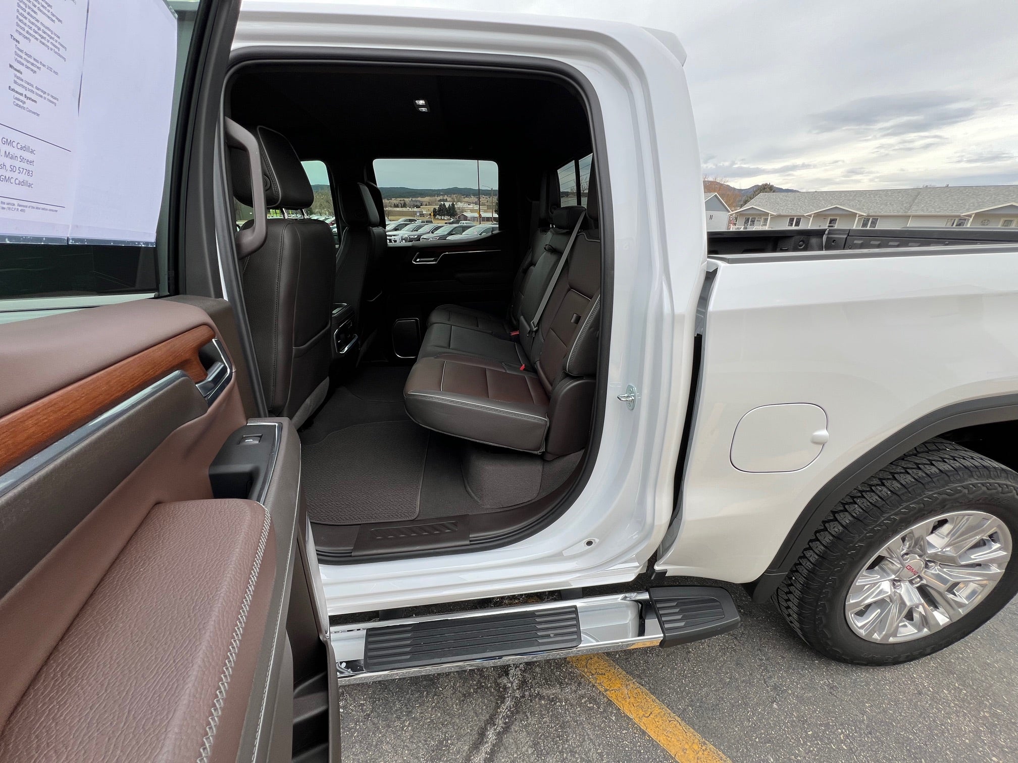 2023 GMC Sierra 1500 Crew Cab Short Box 4-Wheel Drive Denali
