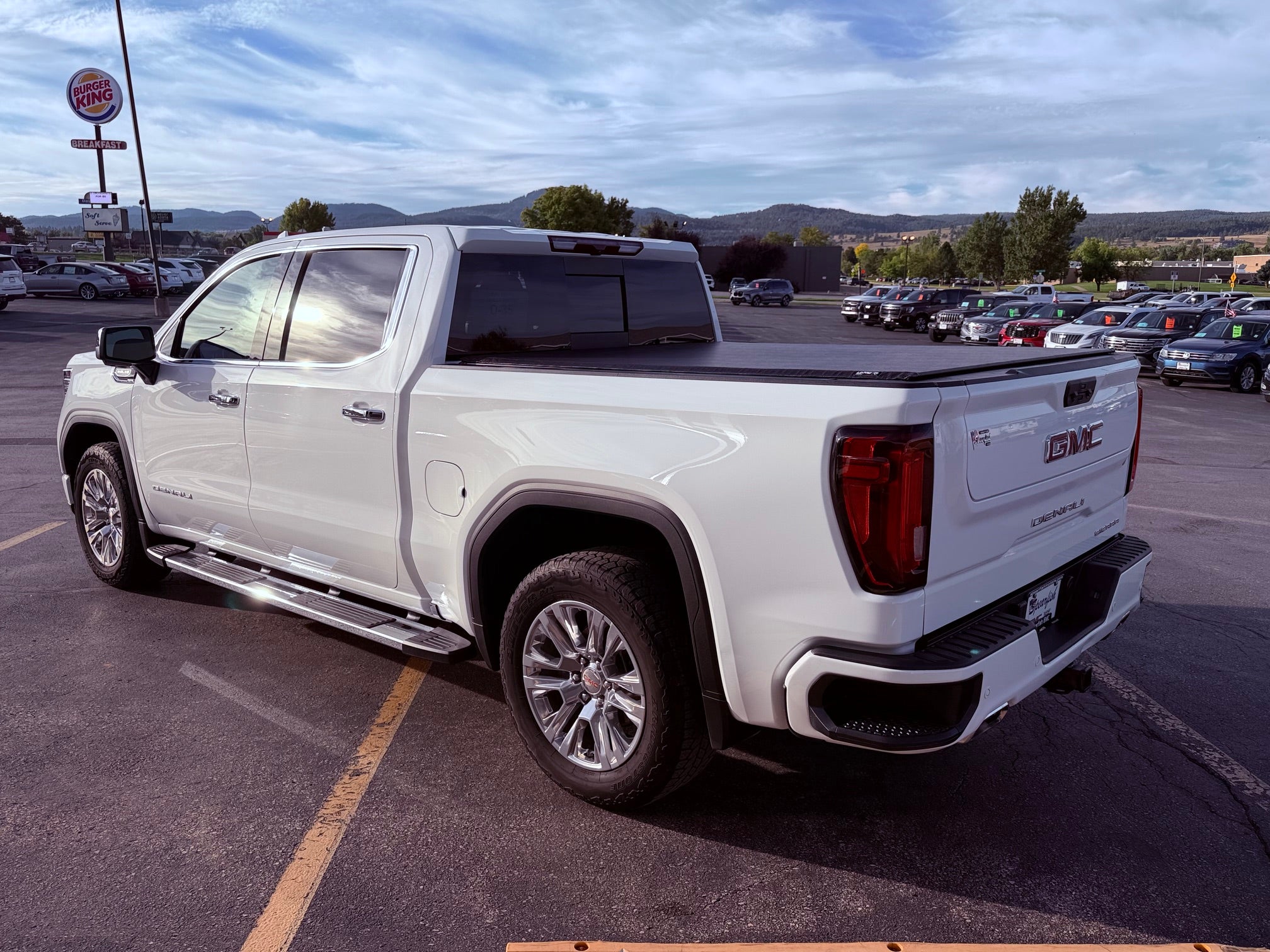 2024 GMC Sierra 1500 Crew Cab Short Box 4-Wheel Drive Denali