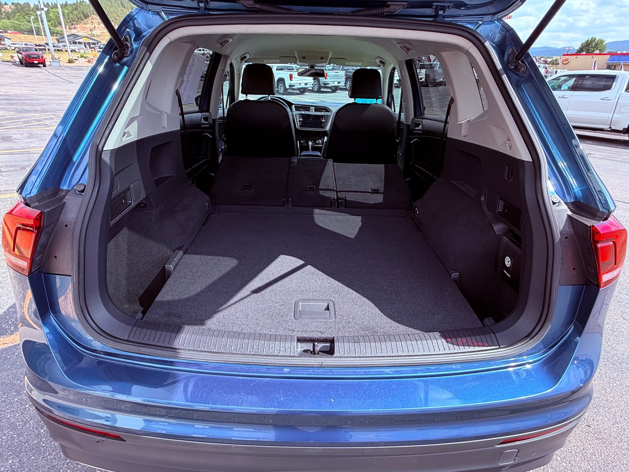 2019 Volkswagen Tiguan 2.0T SE 4MOTION