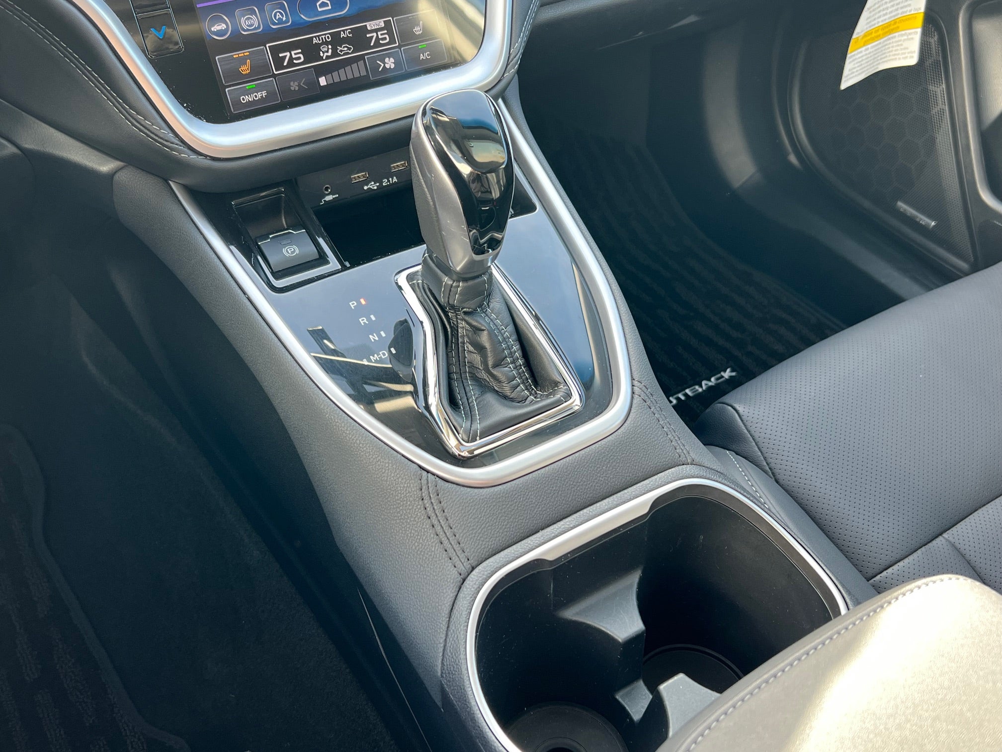 2022 Subaru Outback Limited XT CVT