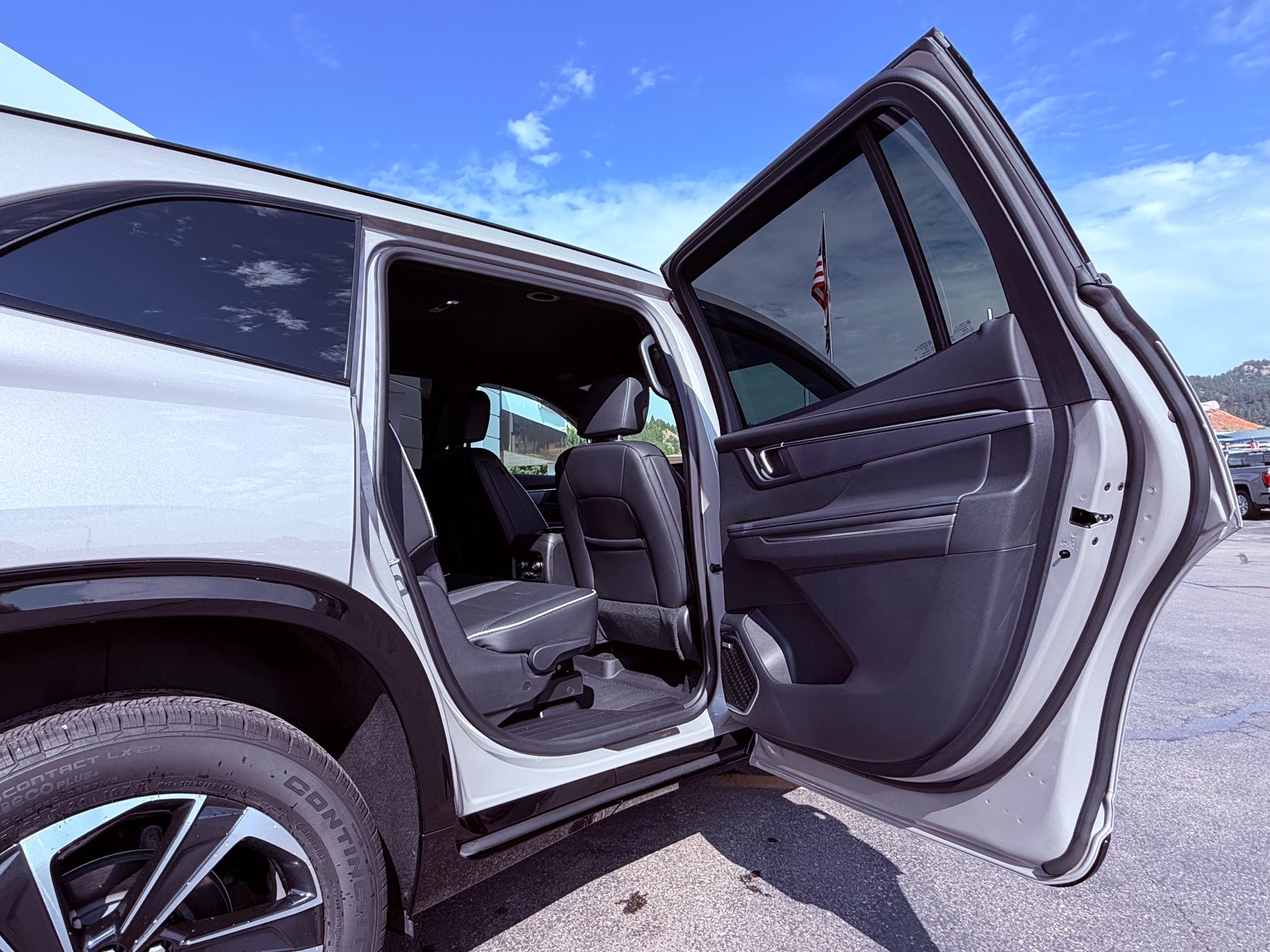 2026 Buick Enclave 4dr Sport Touring