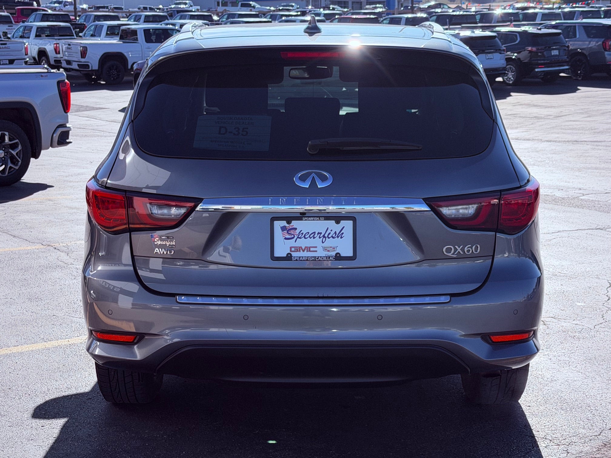 2019 INFINITI QX60 LUXE