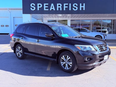 2017 Nissan Pathfinder SL