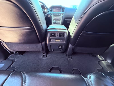 2017 Nissan Pathfinder SL