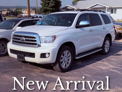 2014 Toyota Sequoia 4WD 5.7L FFV Platinum (Natl)