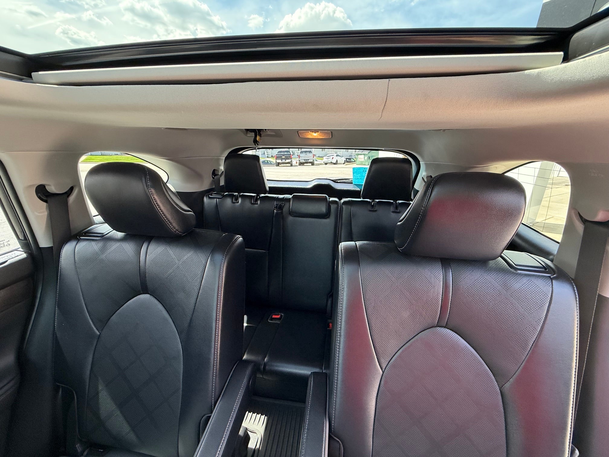 2022 Toyota Highlander Platinum AWD (Natl)