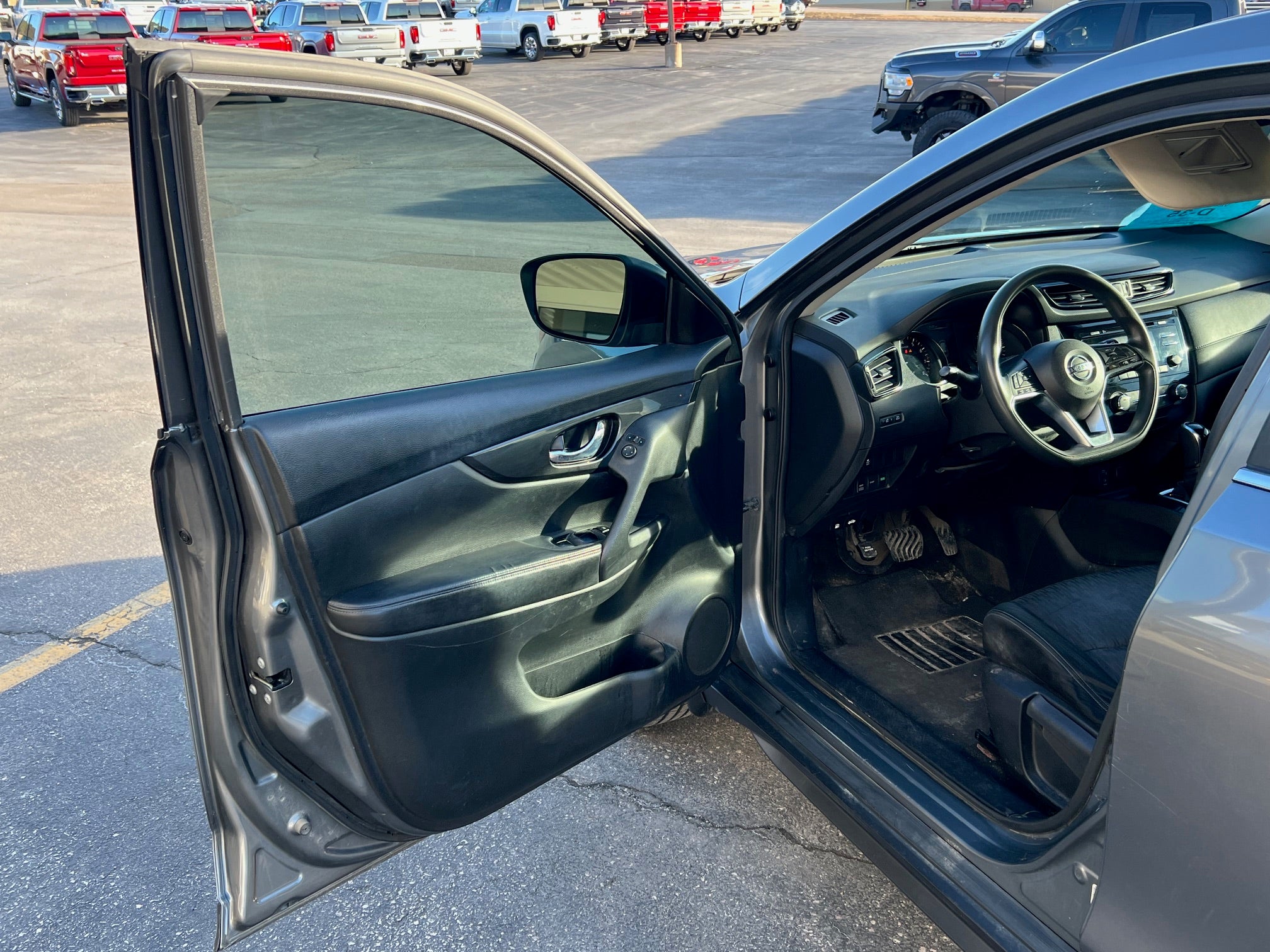 2017 Nissan Rogue AWD S