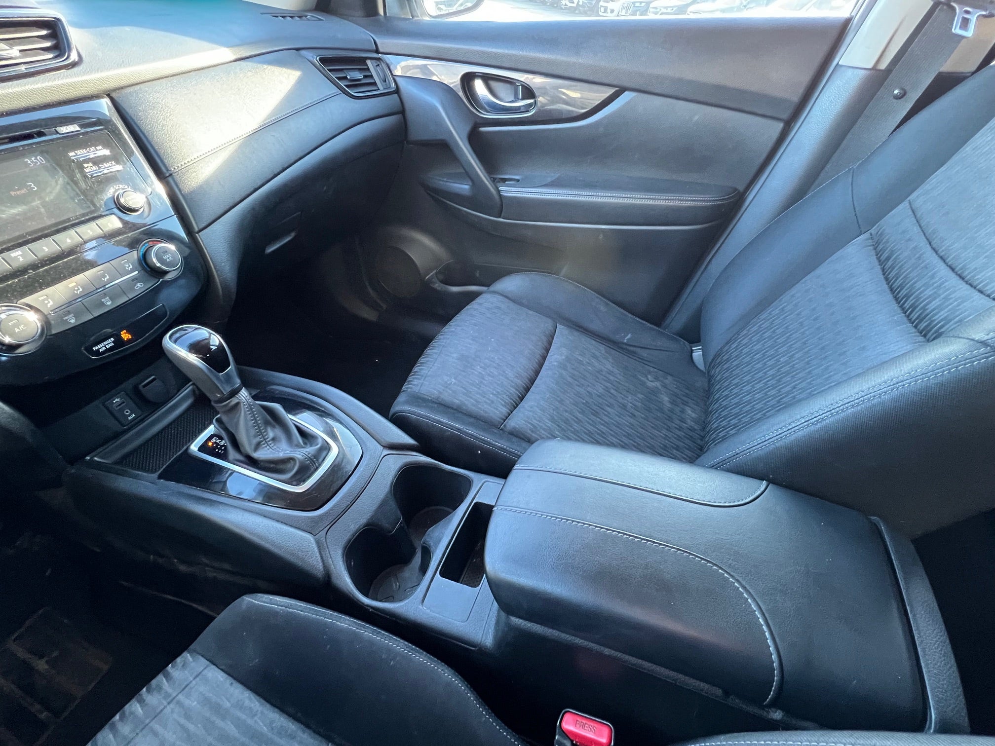 2017 Nissan Rogue AWD S