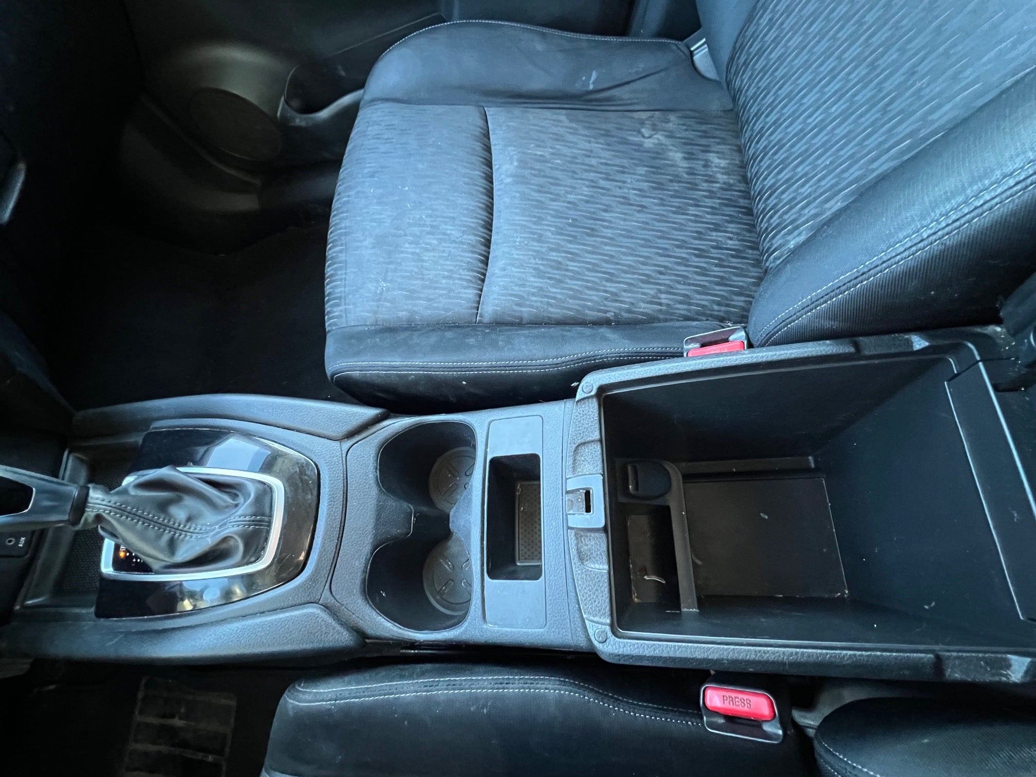 2017 Nissan Rogue AWD S