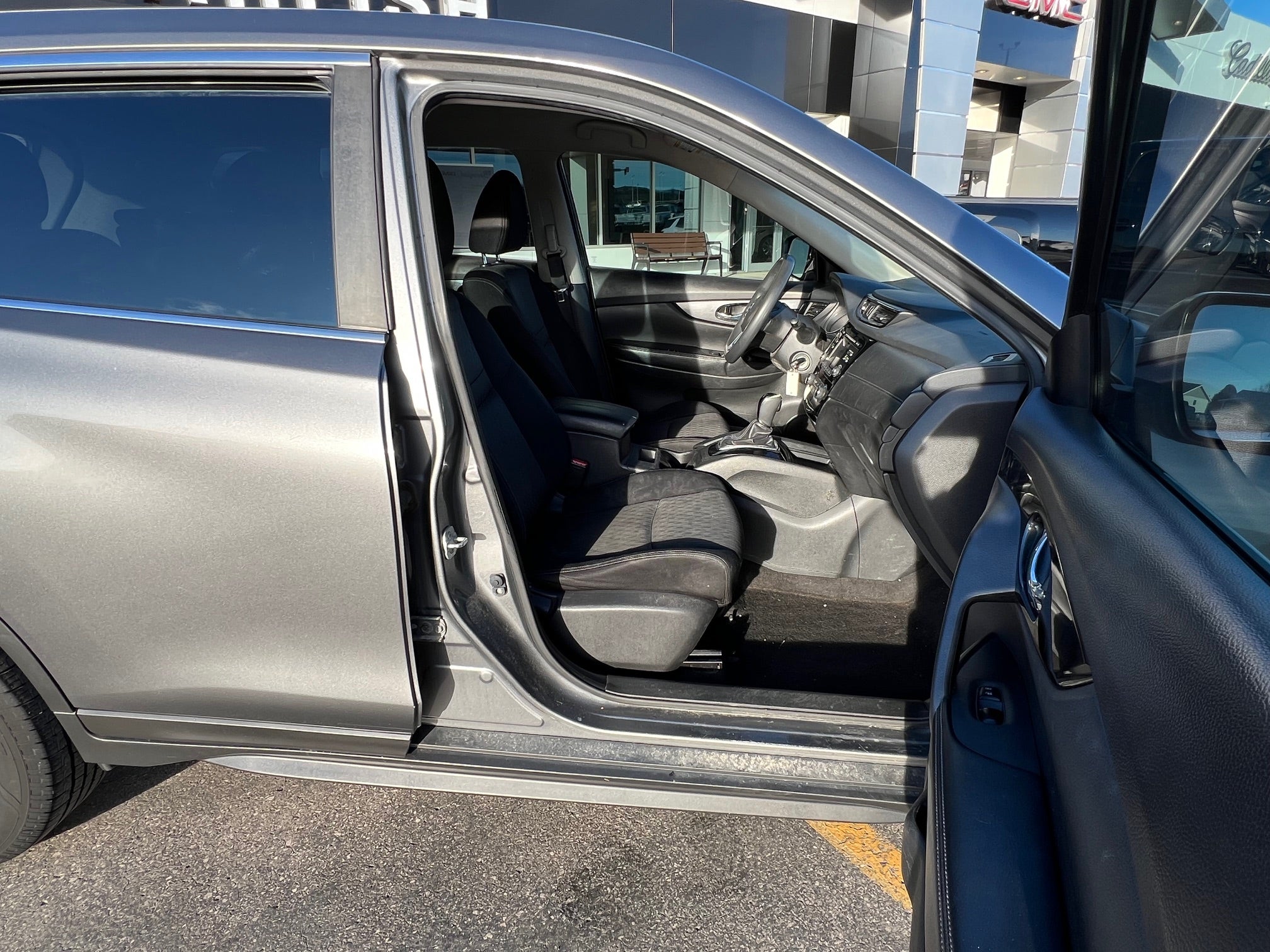 2017 Nissan Rogue AWD S