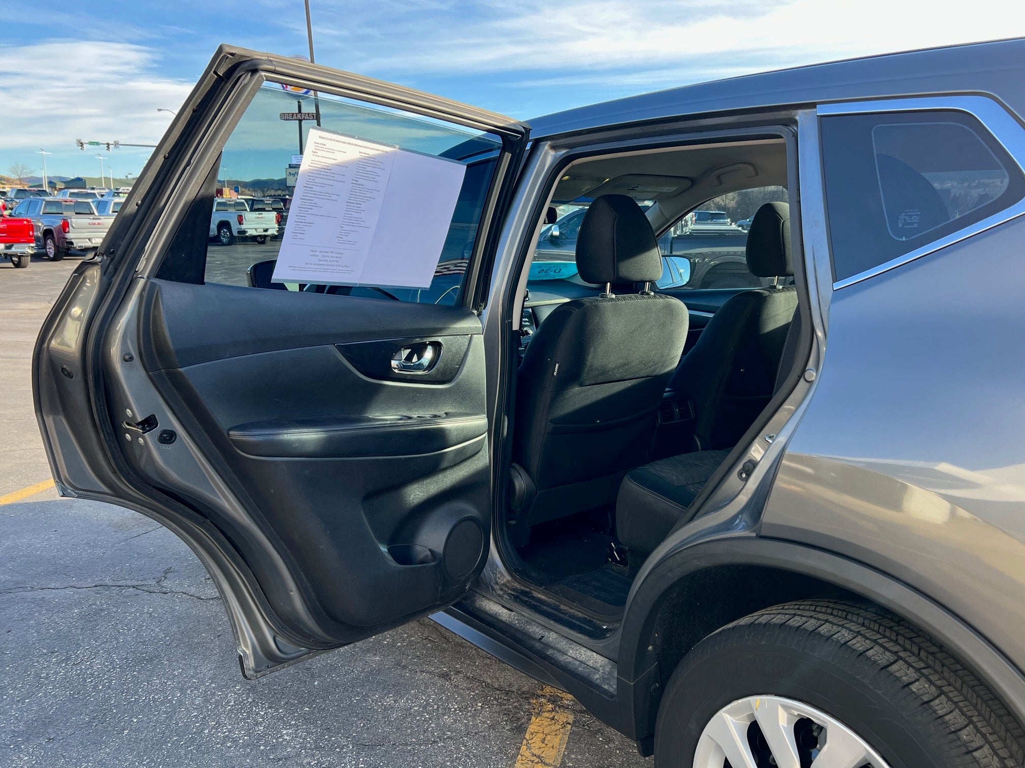 2017 Nissan Rogue AWD S