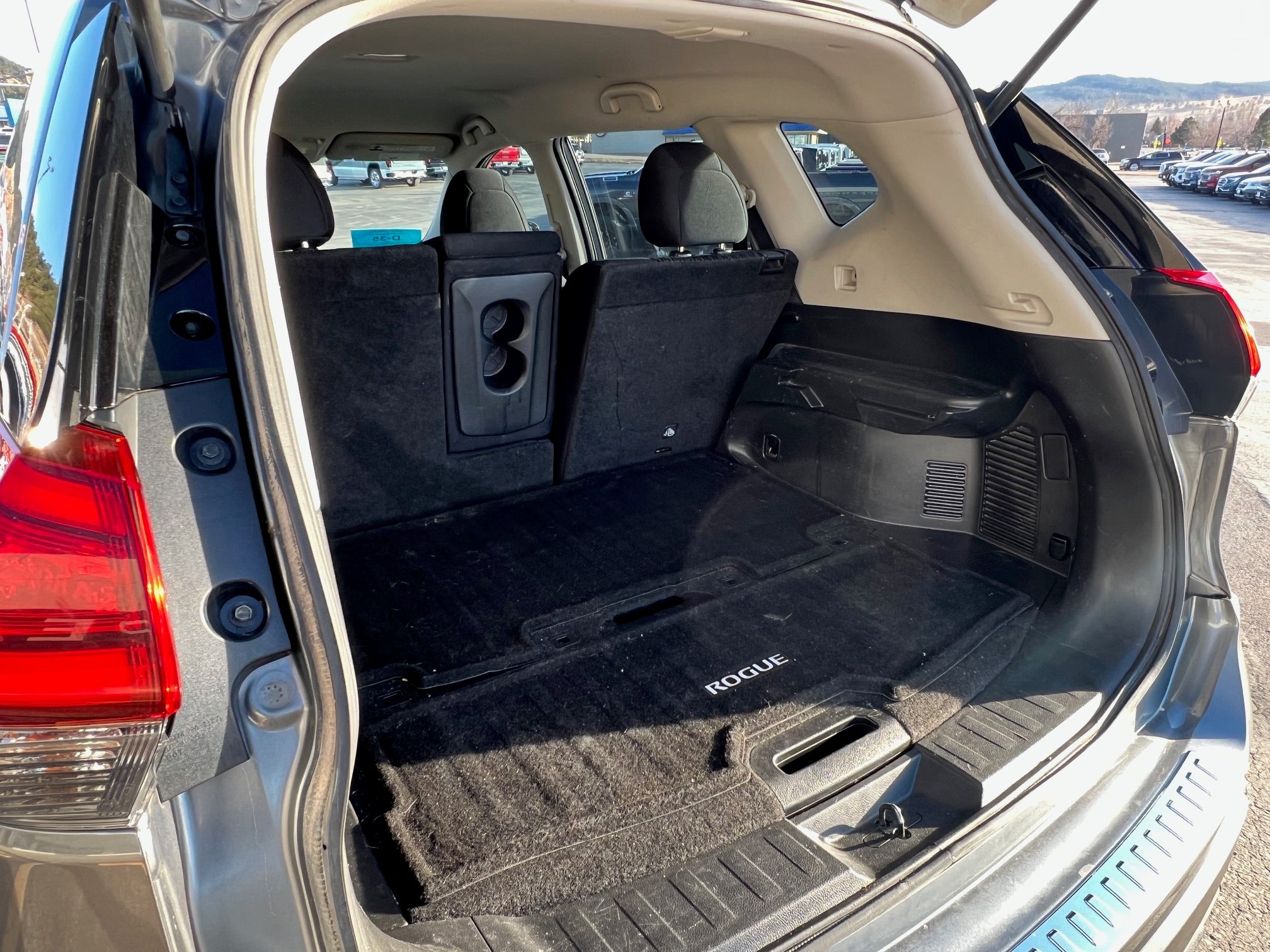 2017 Nissan Rogue AWD S