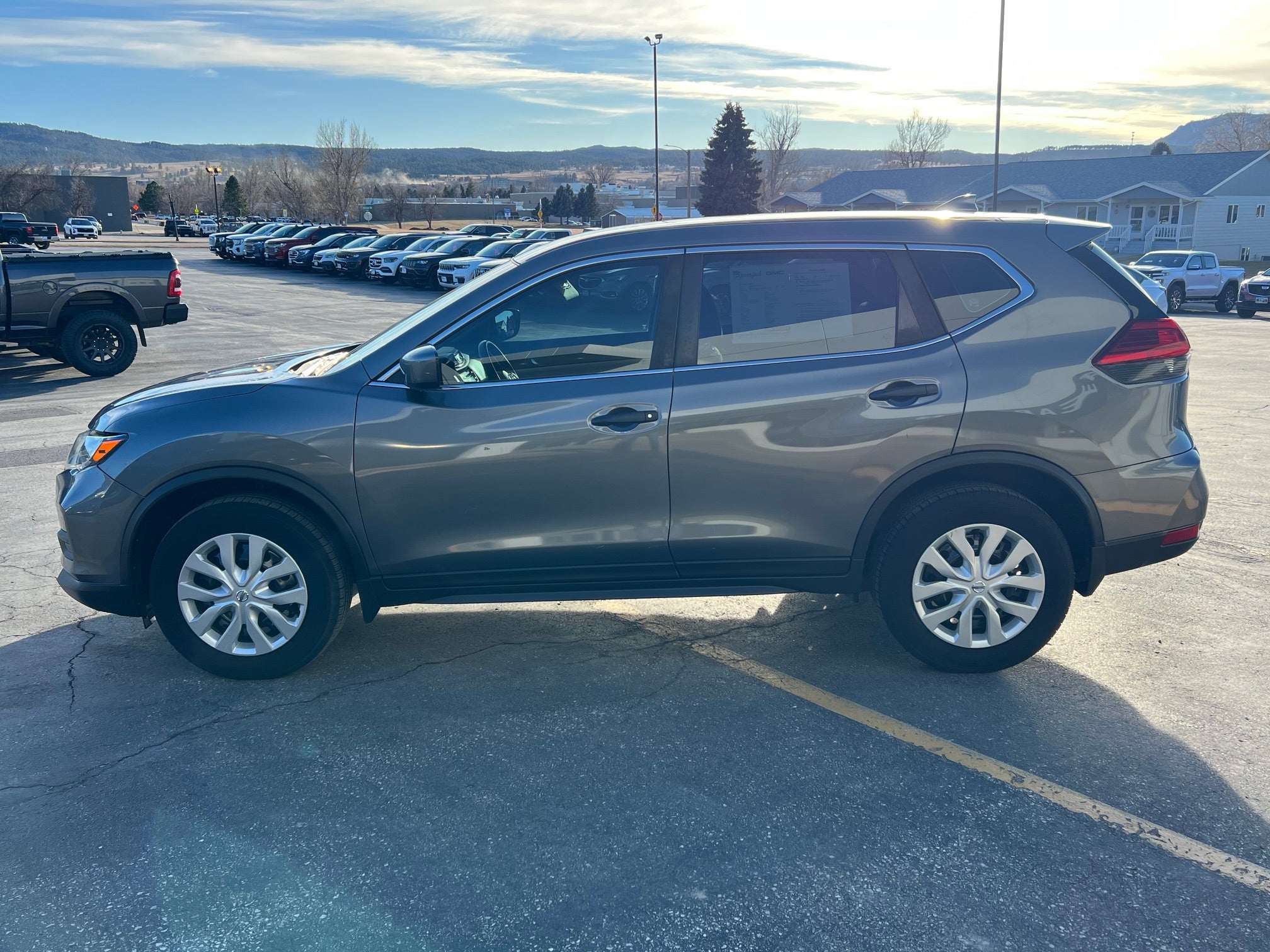 2017 Nissan Rogue AWD S