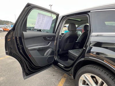 2022 Audi Q7 Premium Plus 55 TFSI quattro