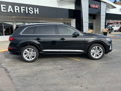 2022 Audi Q7 Premium Plus 55 TFSI quattro