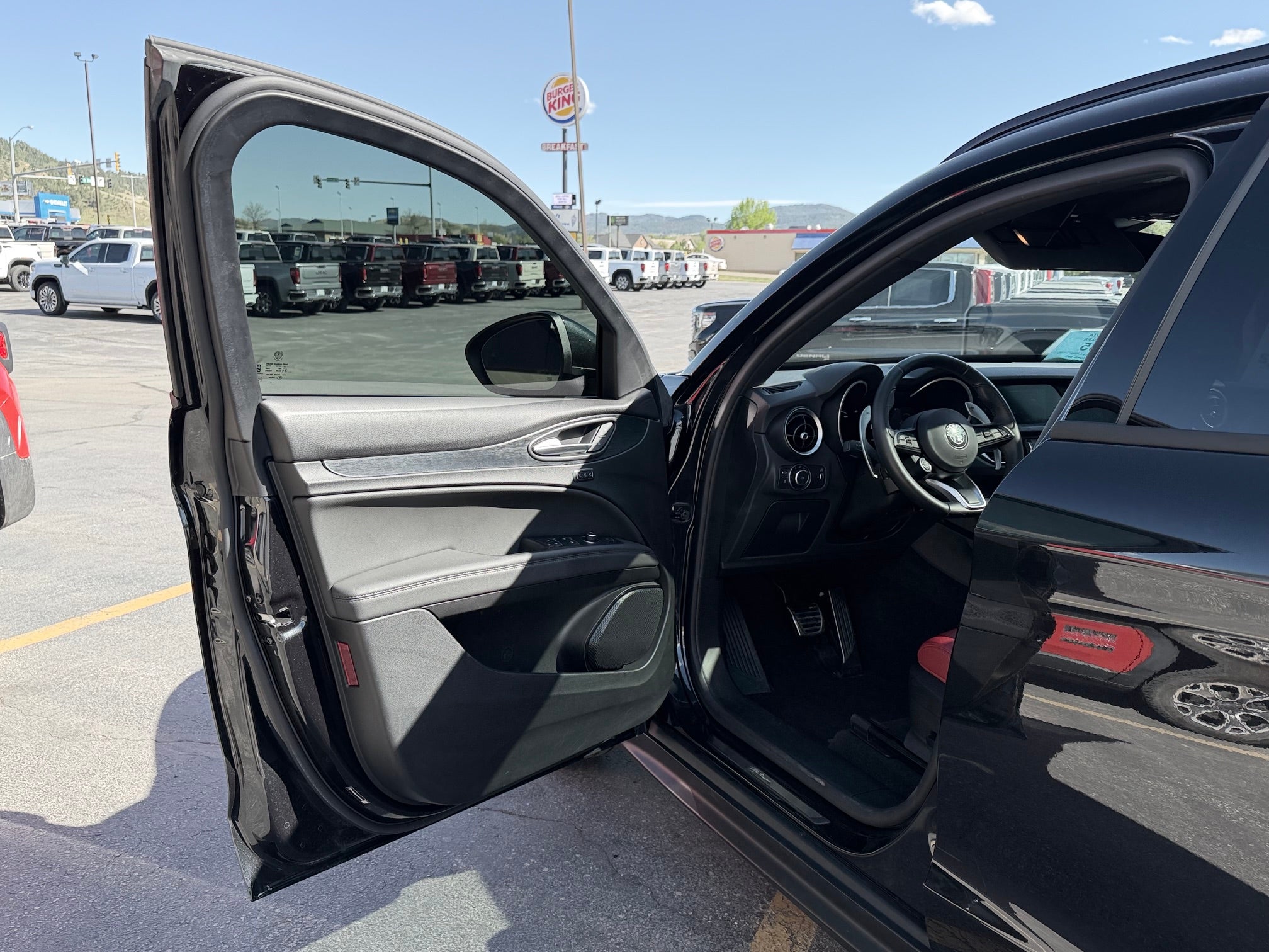 2024 Alfa Romeo Stelvio Sprint AWD
