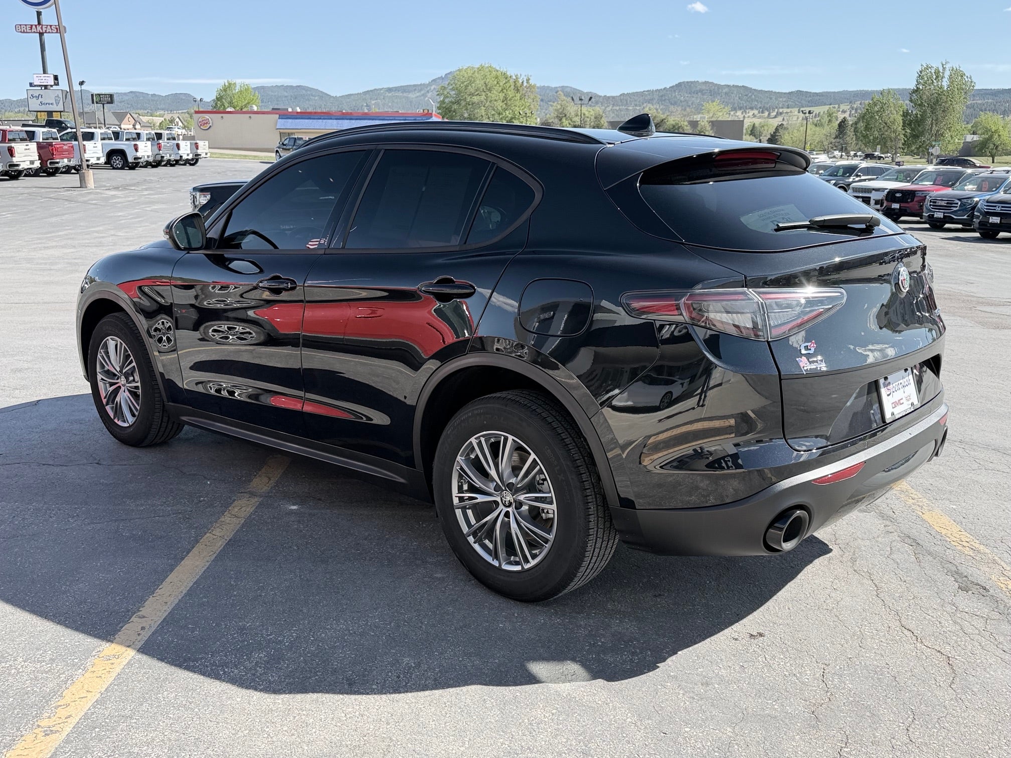 2024 Alfa Romeo Stelvio Sprint AWD