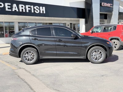 2024 Alfa Romeo Stelvio Sprint AWD